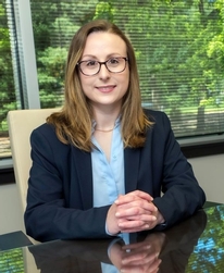  Alana F. Lightenberg  thumbnail