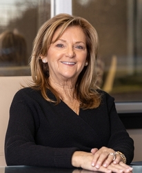 Headshot photo of  Linda Consolazio 